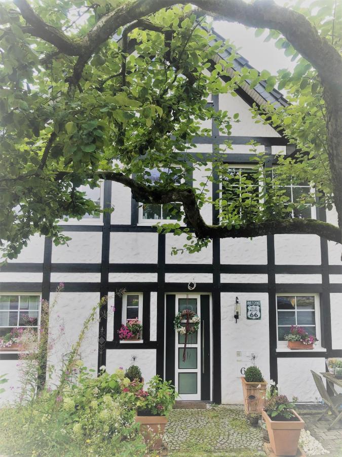 Apartamento Feriendomizil Burg Overath Exterior foto